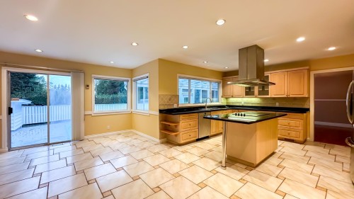 3522 Marine Drive Sw, Vancouver, BC 