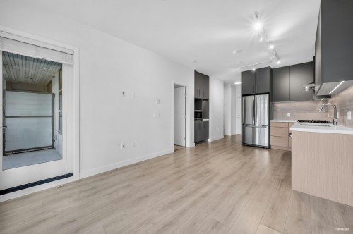 210-603 Regan Avenue, Coquitlam, BC 