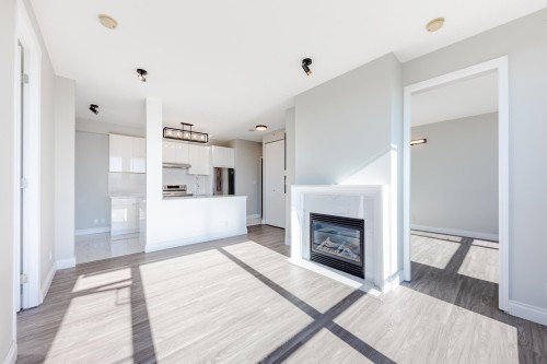 1001-7388 Sandborne Avenue, Burnaby, BC 