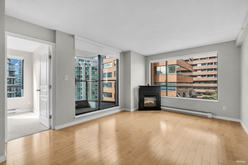 1608-1189 Howe Street  Vancouver, BC V6Z 2X4