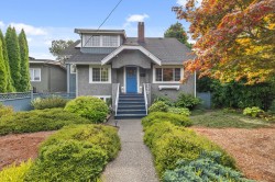 723 4th Street E North Vancouver, BC V7L 1K1