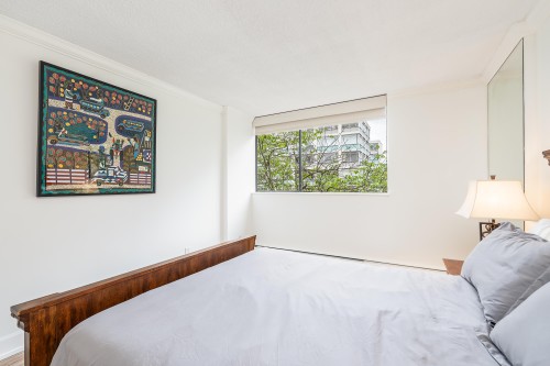 201-1995 Beach Avenue, Vancouver, BC 