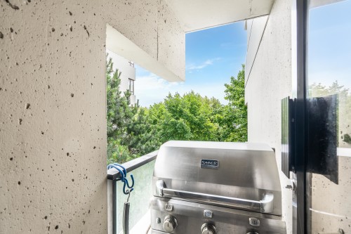 201-1995 Beach Avenue, Vancouver, BC 