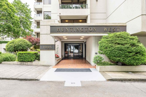 201-1995 Beach Avenue, Vancouver, BC 