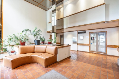 201-1995 Beach Avenue, Vancouver, BC 