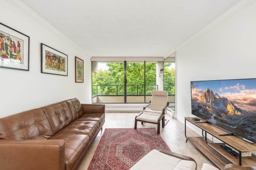 201-1995 Beach Avenue, Vancouver, BC 