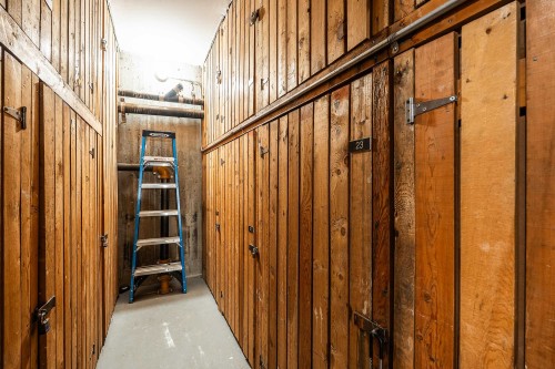 201-1995 Beach Avenue, Vancouver, BC 