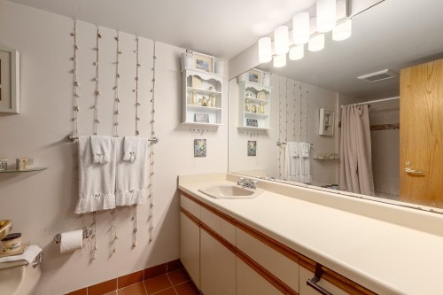 411-1450 Pennyfarthing Drive, Vancouver, BC 