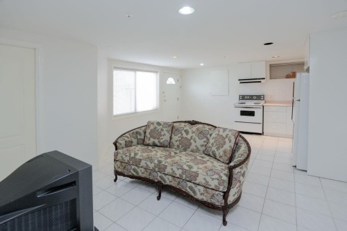 6333 Butler Street, Vancouver, BC 