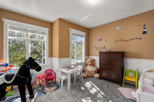 10071 240A Street, Maple Ridge, BC 