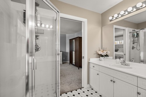 10071 240A Street, Maple Ridge, BC 