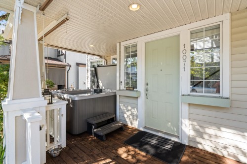 10071 240A Street, Maple Ridge, BC 