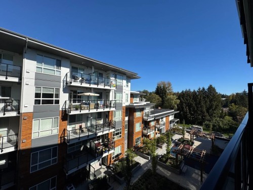 402-11655 Fraser St, Maple Ridge, BC 