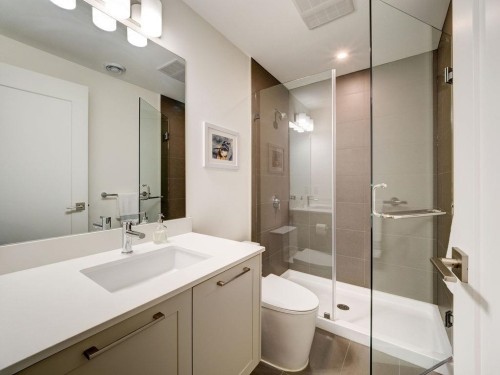 201-710 School Road, Gibsons, BC 