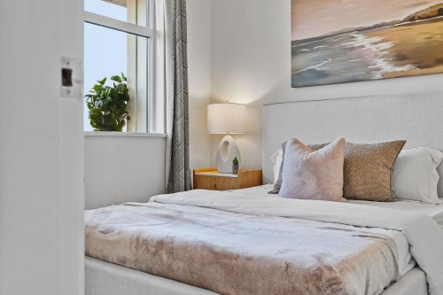 403-828 Gauthier Avenue, Coquitlam, BC 