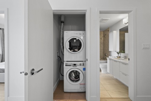 403-828 Gauthier Avenue, Coquitlam, BC 