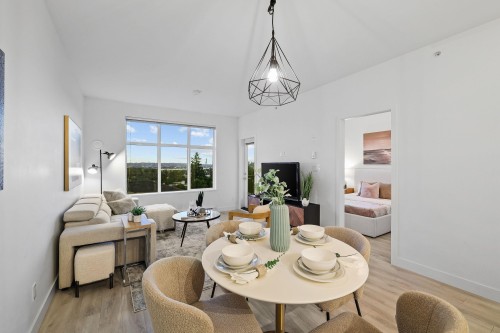 403-828 Gauthier Avenue, Coquitlam, BC 