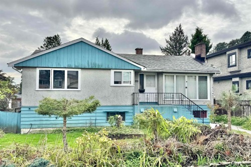 4258 Hurst Street, Burnaby, BC 