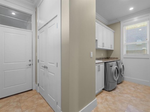 8220 Pigott Road, Richmond, BC 