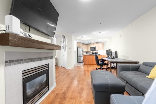 125-5700 Andrews Road, Richmond, BC 