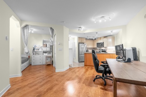 125-5700 Andrews Road, Richmond, BC 