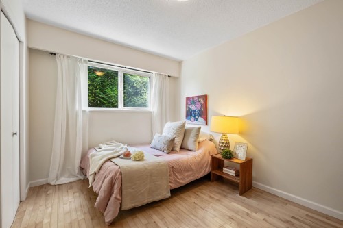 935 Stardale Avenue, Coquitlam, BC 