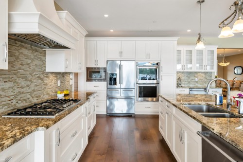 20282 Wharf Street, Maple Ridge, BC 