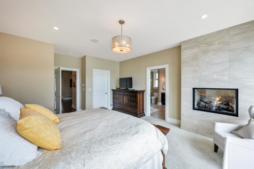 20282 Wharf Street, Maple Ridge, BC 