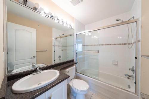 260 63Rd Avenue W, Vancouver, BC 