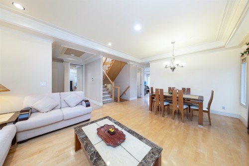 260 63Rd Avenue W, Vancouver, BC 