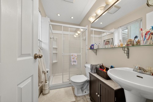 11912 229 Street, Maple Ridge, BC 