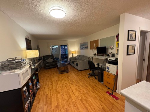 108-200 Westhill Place, Port Moody, BC 