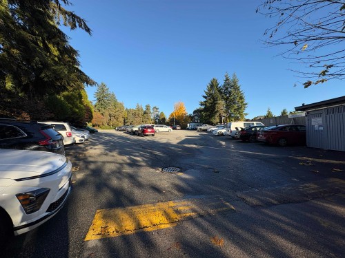 108-200 Westhill Place, Port Moody, BC 