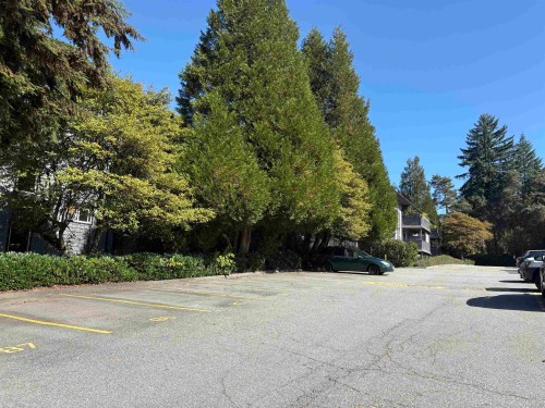 108-200 Westhill Place, Port Moody, BC 