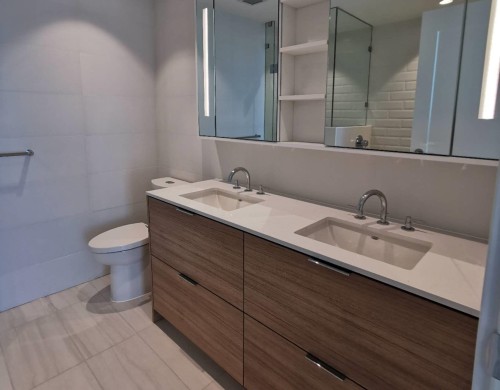 1204-1045 Austin Avenue, Coquitlam, BC 