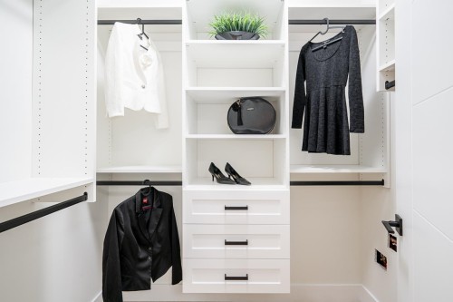 1941 Prairie Avenue, Port Coquitlam, BC 