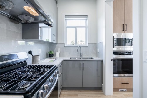 1941 Prairie Avenue, Port Coquitlam, BC 