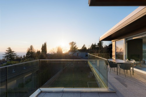 1715 22Nd Street, West Vancouver, BC 