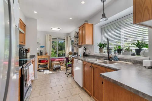 38-22740 116 Avenue, Maple Ridge, BC 