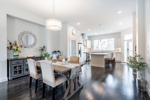 10489 Robertson Street, Maple Ridge, BC 