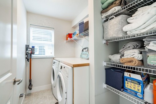 10489 Robertson Street, Maple Ridge, BC 