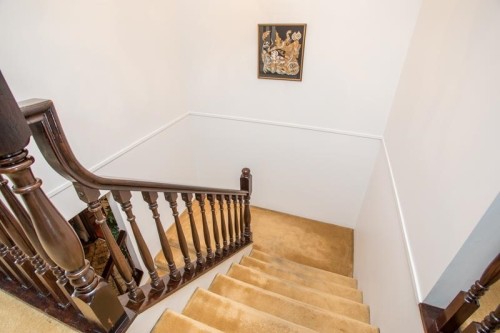 635 Keith Road E, North Vancouver, BC 