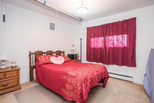 635 Keith Road E, North Vancouver, BC 