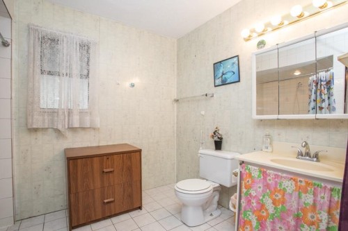 635 Keith Road E, North Vancouver, BC 