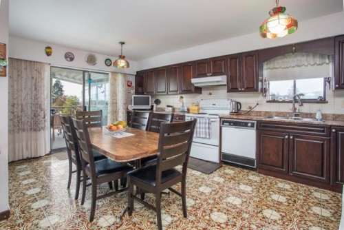 635 Keith Road E, North Vancouver, BC 