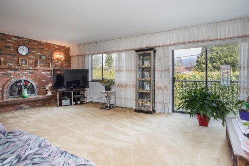 635 Keith Road E, North Vancouver, BC 