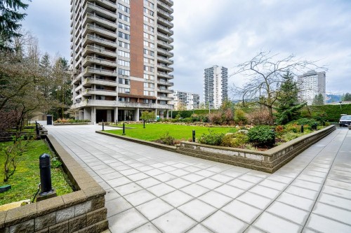406-3755 Bartlett Court, Burnaby, BC 