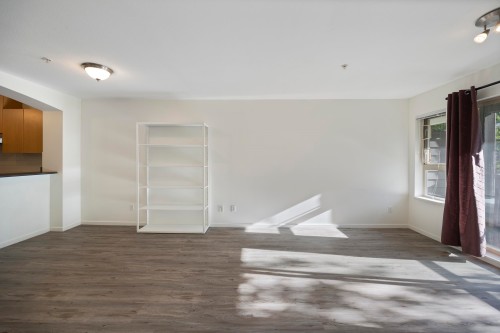 310-9339 University Crescent, Burnaby, BC 