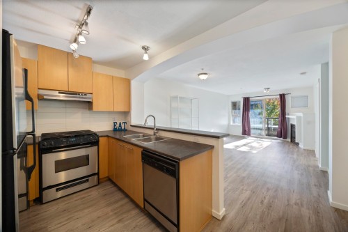 310-9339 University Crescent, Burnaby, BC 