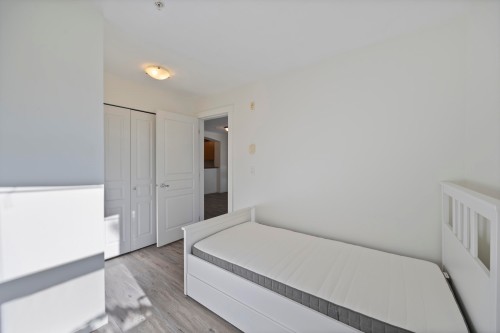 310-9339 University Crescent, Burnaby, BC 